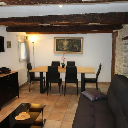Maison De Village Serena By Interhome